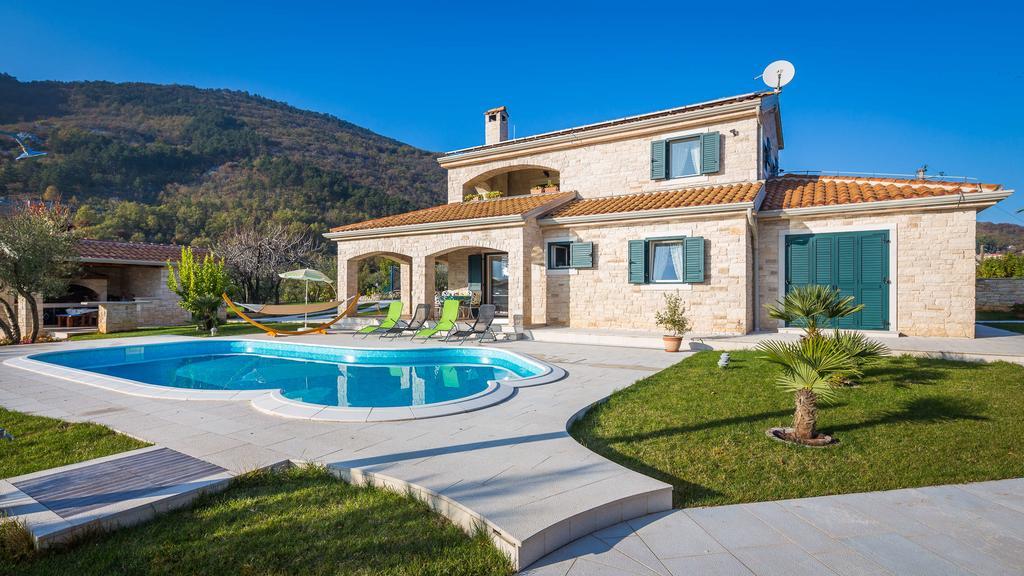 Villa Stonegate Estate - Bonus, Dvije Vile Jedna Cijena! Opatija Eksteriør bilde