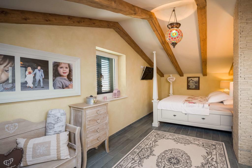 Villa Stonegate Estate - Bonus, Dvije Vile Jedna Cijena! Opatija Eksteriør bilde