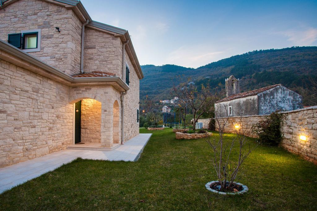 Villa Stonegate Estate - Bonus, Dvije Vile Jedna Cijena! Opatija Eksteriør bilde